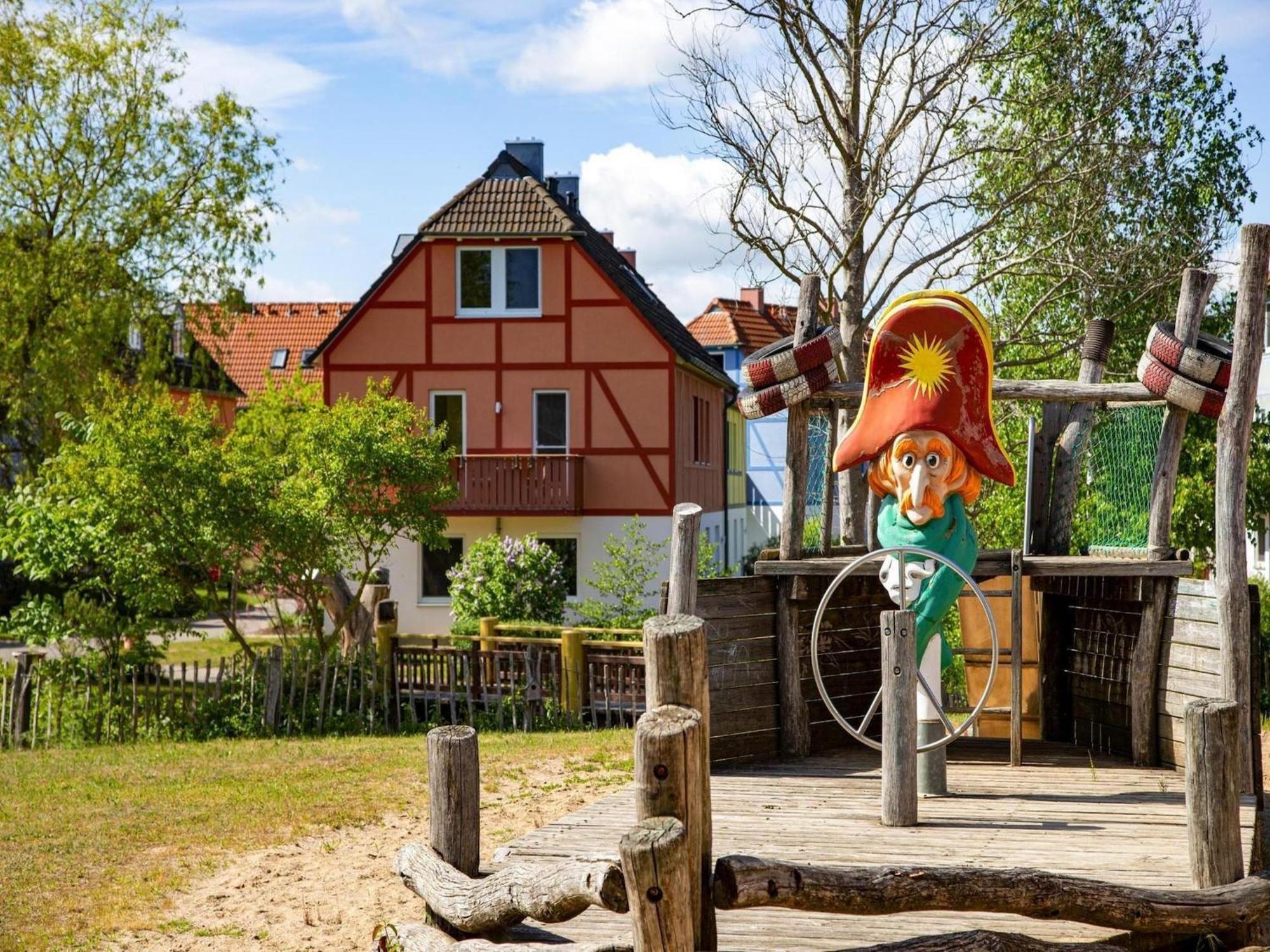 Holiday Complex Beech Resort Fleesensee G Hren Lebbin Göhren-Lebbin Exterior foto